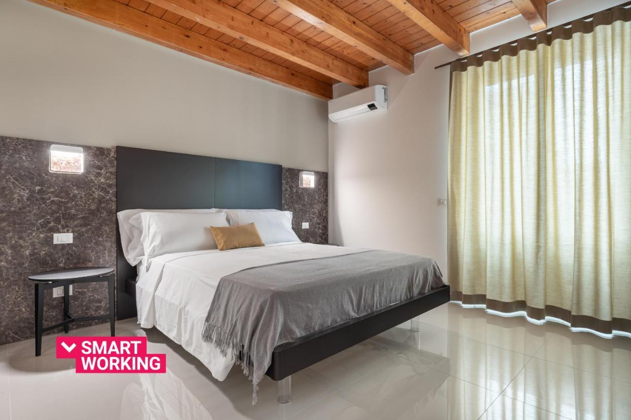 Zisa Rooms & Breakfast By Wonderful Italy ปาแลร์โม ภายนอก รูปภาพ