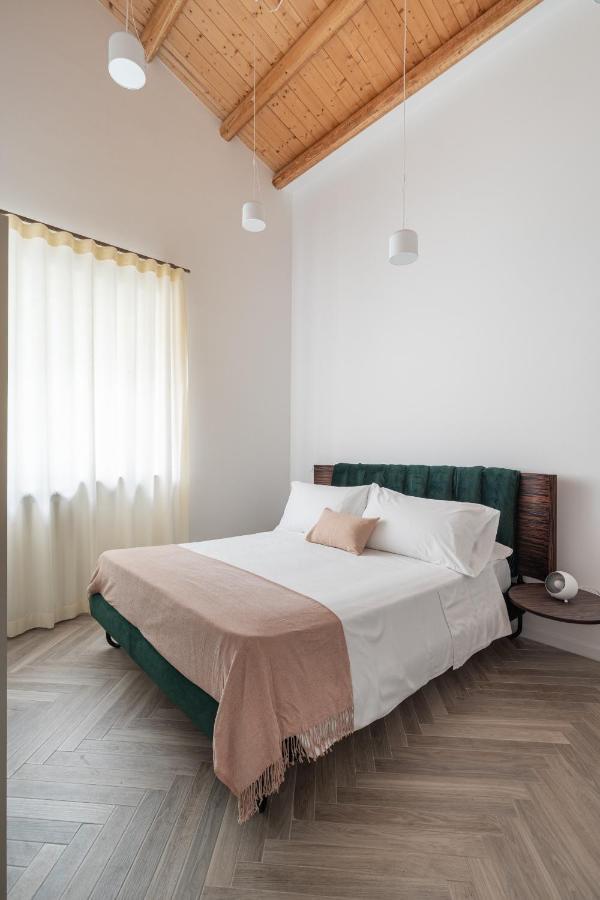 Zisa Rooms & Breakfast By Wonderful Italy ปาแลร์โม ภายนอก รูปภาพ
